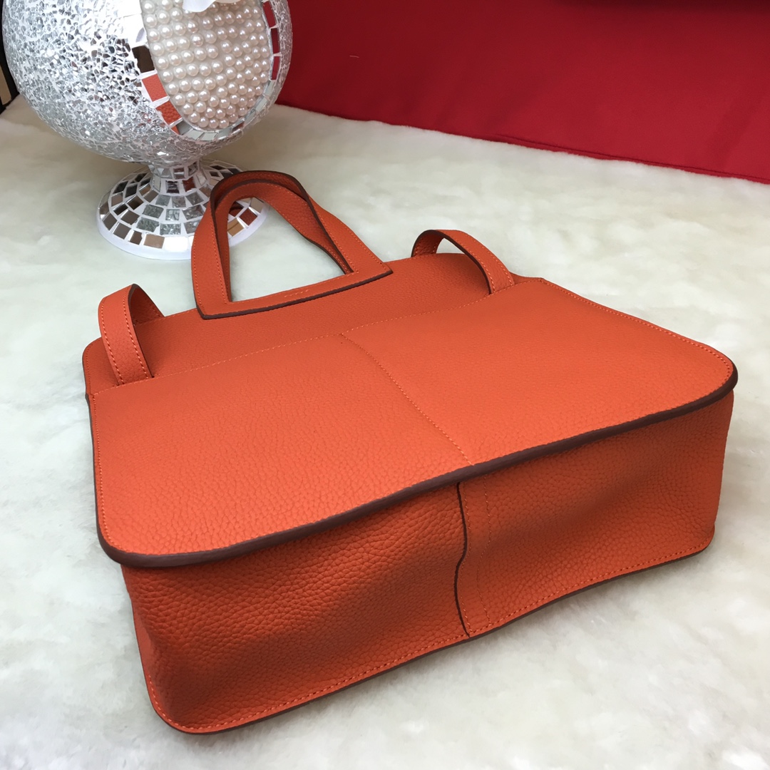 Hermes Halzan 31 Handbag Shoulder Bag In Feu Orange Clemence Leather